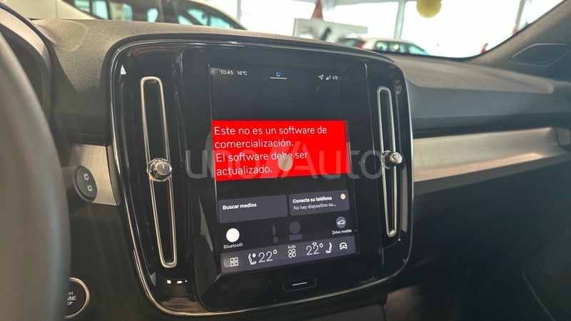 XC40 2.0 B3 MHEV CORE DCT 163 5P