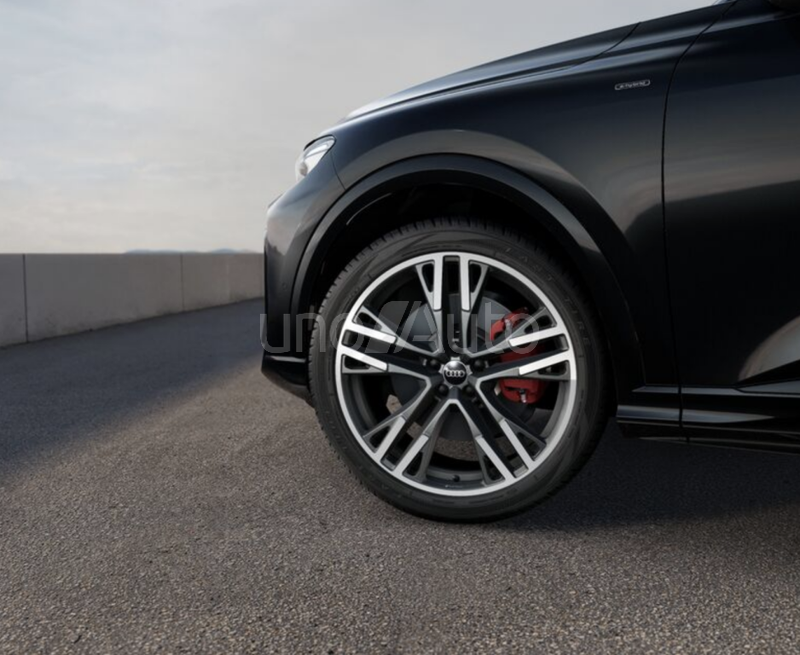 Q5 e-hybrid Black Competition quattro S tronic 270kW
