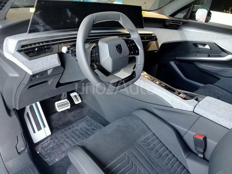 5008 Hybrid 136 GT eDCS6