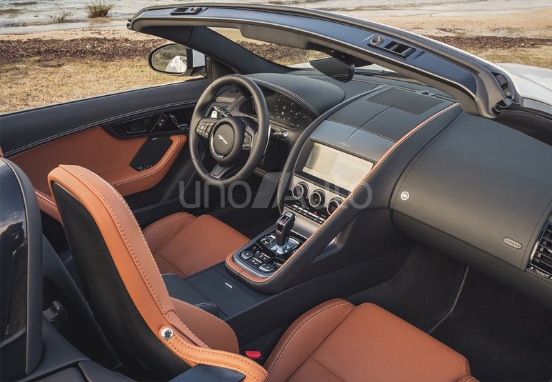 F-Type Convertible 2.0 I4 R-Dynamic Aut. 300