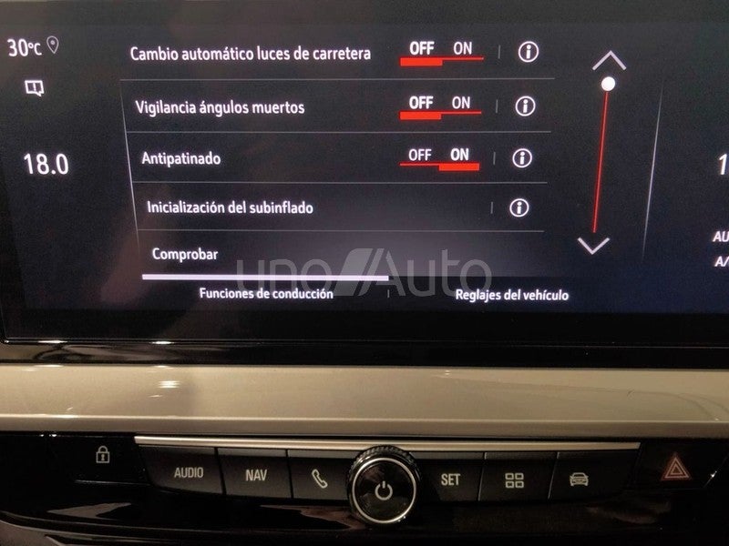 1.2 T 100kW (136 CV) Black Edition