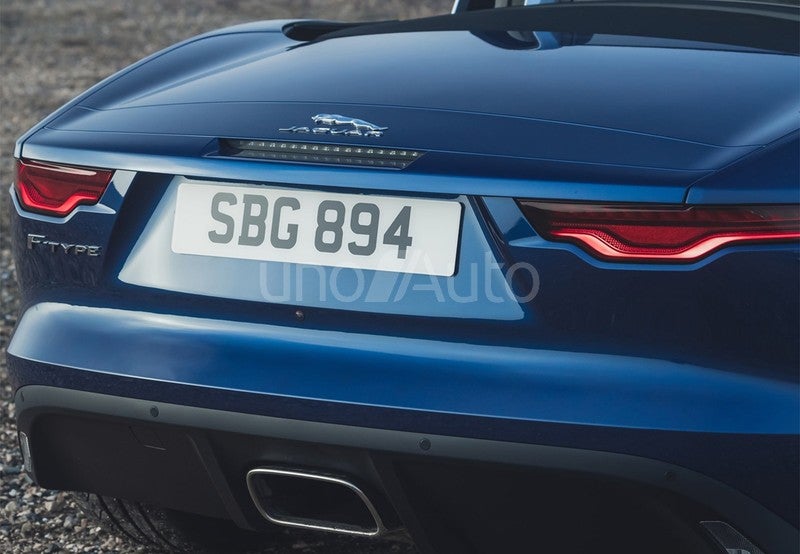 F-Type Convertible 2.0 I4 R-Dynamic Aut. 300