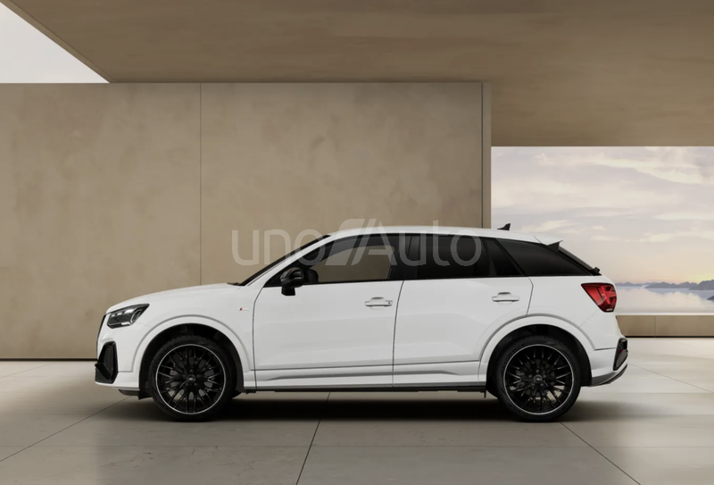 Q2 35 TFSI Adrenalin Black edition S tronic 110kW