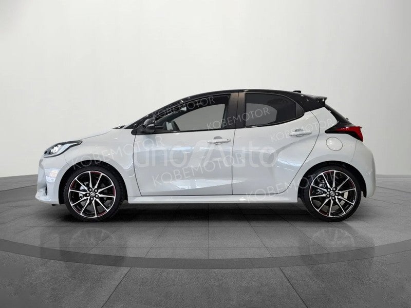 Yaris 130H 1.5 GR Sport
