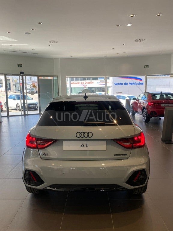 A1 Allstreet 30 TFSI Adrenalin Black Edition 85kW