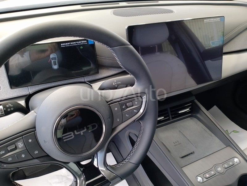 Seal 6 DM-i Touring Comfort Lite 156kW