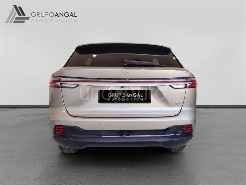 1.5T PLUG IN HYBRID LUXURY
