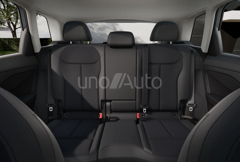 Q3 e-hybrid Advanced S tronic 200kW
