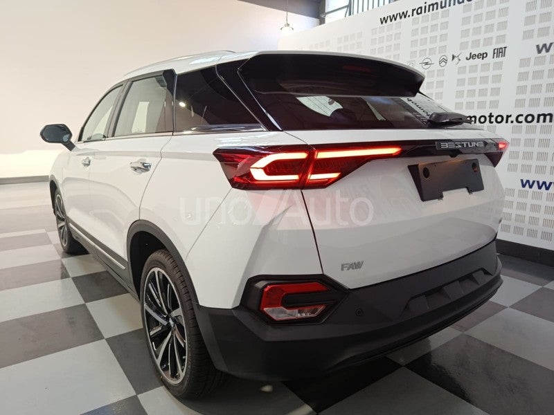 T77 1.5 Premium DCT