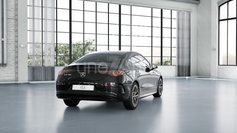 CLA CLA 180 con tecnología híbrida