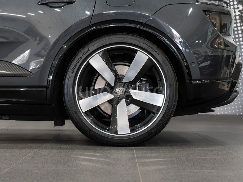 Macan Turbo