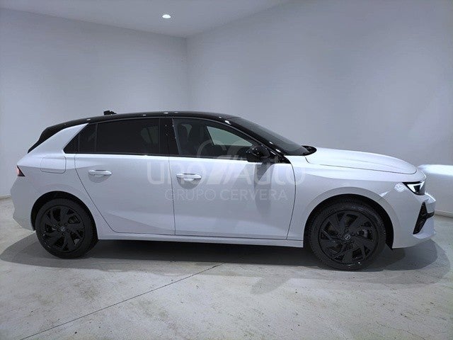Astra 1.2T XHT Hybrid eDCT6 S/S GS 136