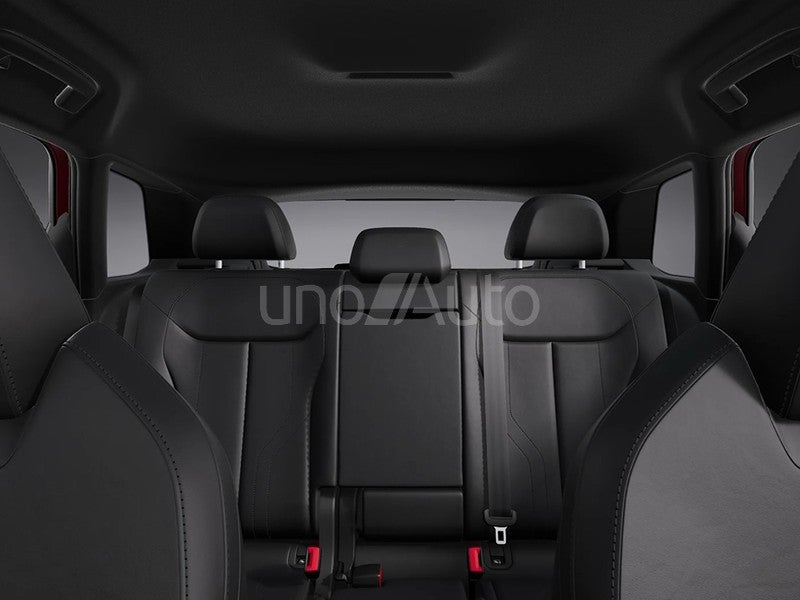 Q3 e-hybrid Black Line S tronic 200kW