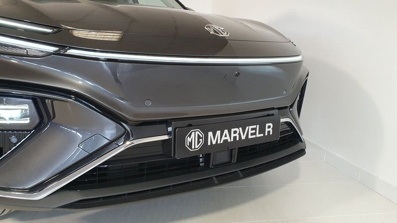 Marvel R Performance AWD 70kWh 212kW