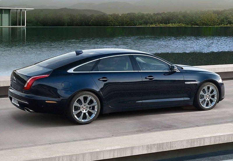 XJ 3.0D SWB Portfolio Aut.