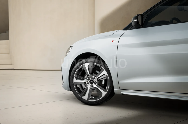 A1 Sportback 30 TFSI Adrenalin 85kW