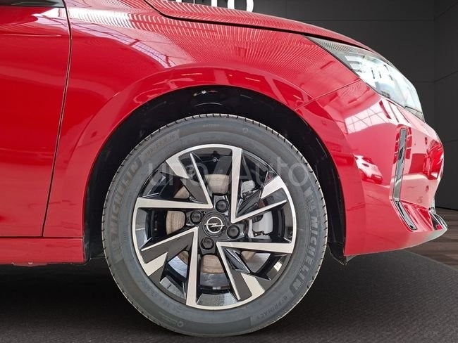 1.2T XHLHybrid 81kW GS eDCT