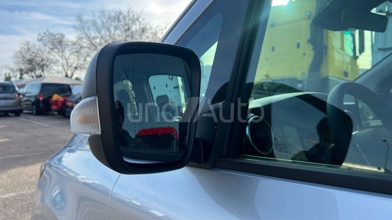 110 CDI 70kW Tourer Base