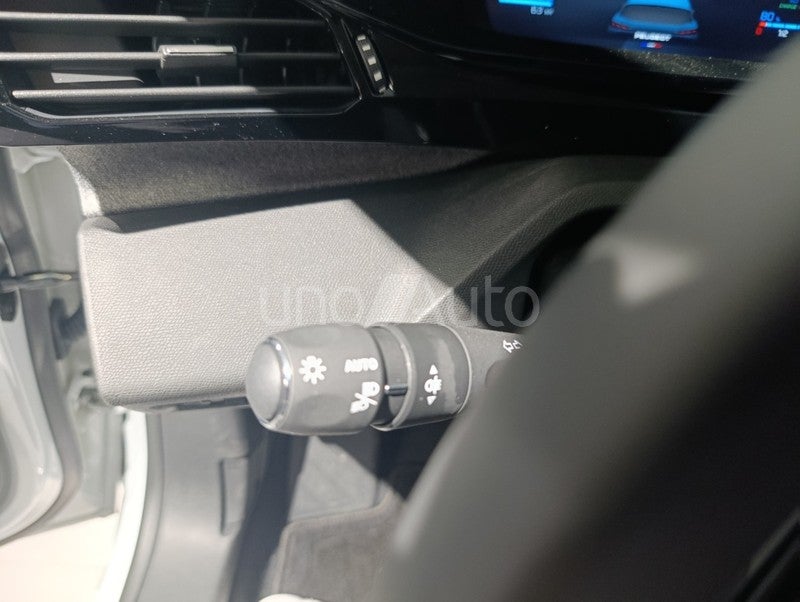 308 Allure Eléctrico 156 115Kw