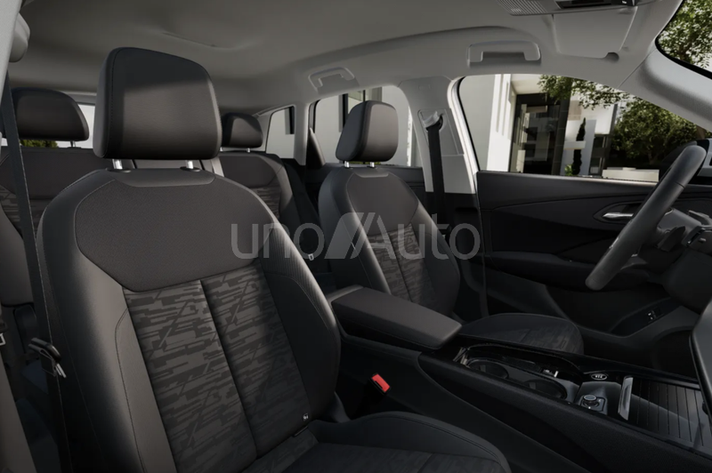 Q3 e-hybrid Advanced S tronic 200kW