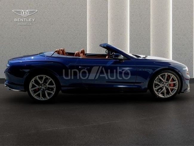 C V8 Convertible