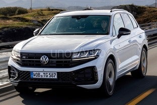 VOLKSWAGEN Touareg 3.0TSI V6 eHybrid Elegance 4Motion Tiptronic