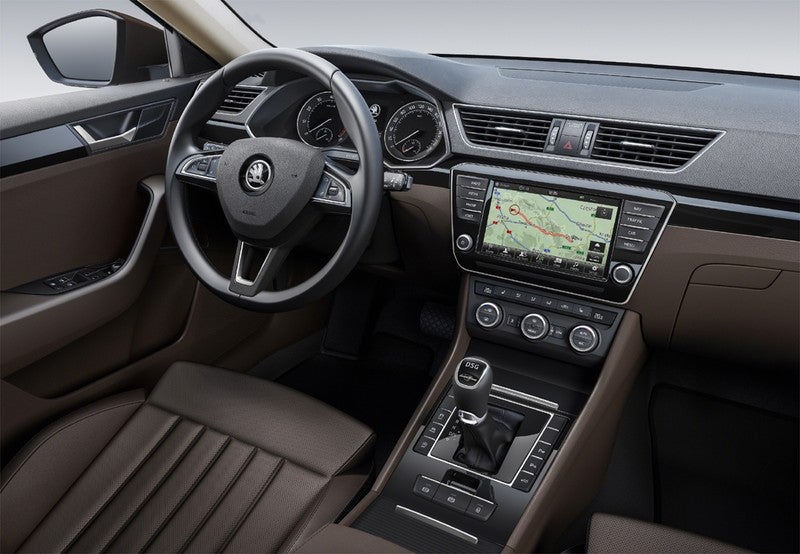 Superb 2.0TDI L&K 110kW