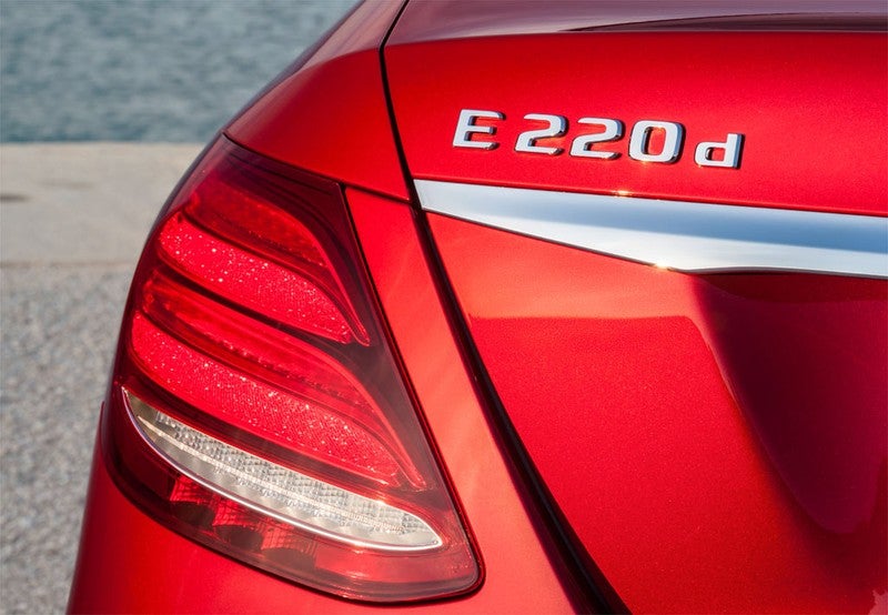E 220d 4Matic 9G-Tronic 194