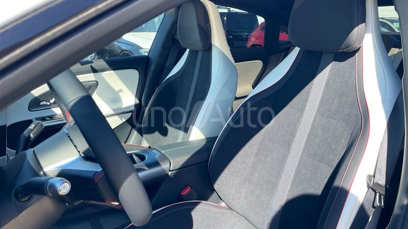 CLA CLA 200 con tecnología EQ