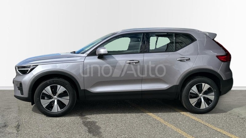 XC40 2.0 B3 MHEV CORE DCT 163 5P
