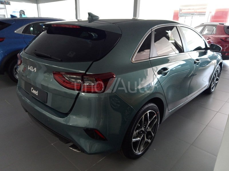 Ceed 1.5 MHEV Drive DCT 140