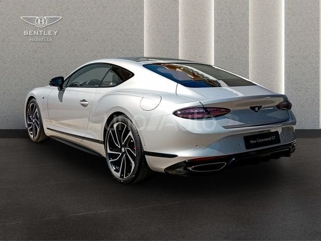 V8 Coupé