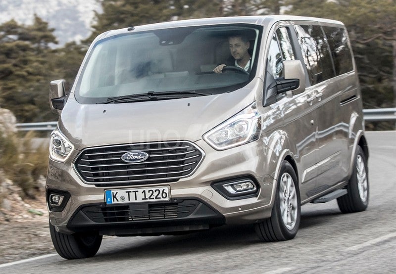 E-Tourneo Custom Sport 210kW
