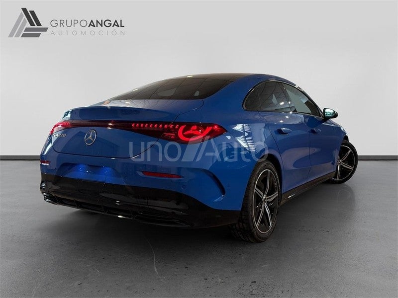 CLASE CLA 220 con tecnología híbrida