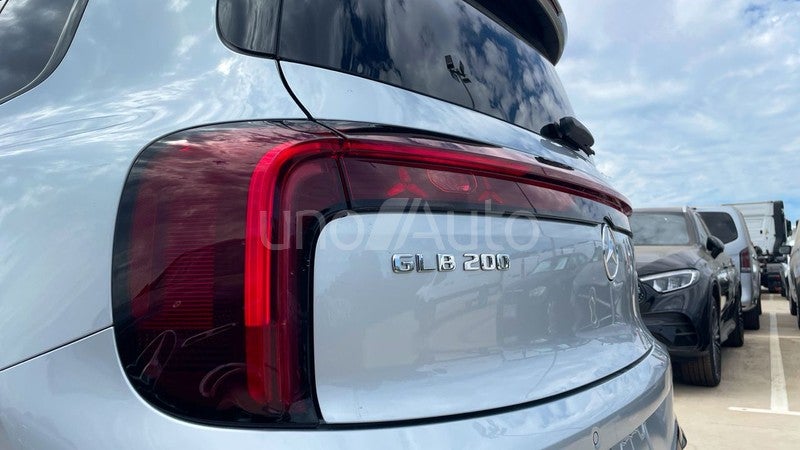 GLB GLB 200