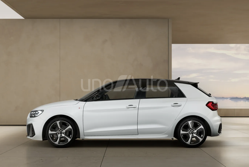 A1 Sportback 30 TFSI Adrenalin 85kW