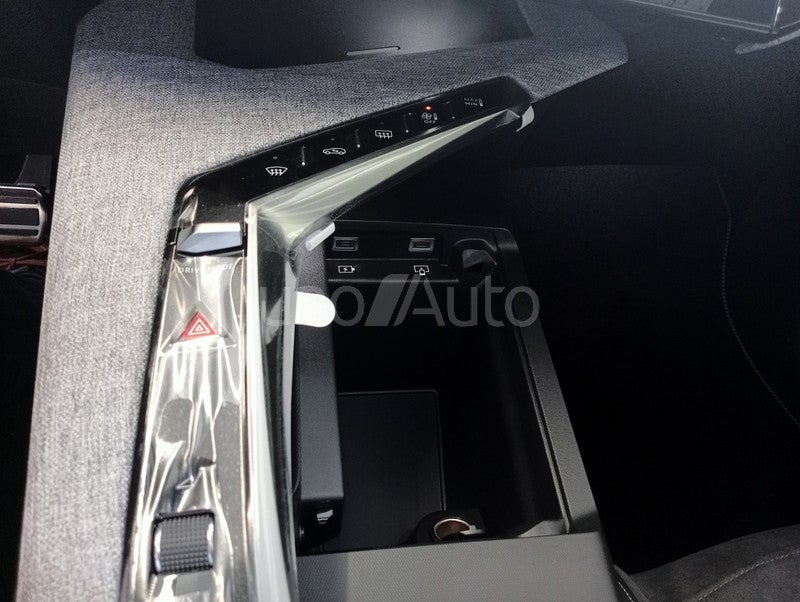 3008 Hybrid GT eDCS6 145