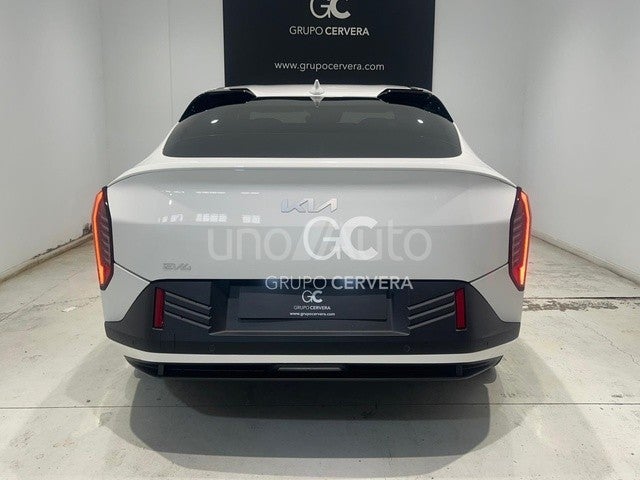 EV4 Fastback Earth Launch Edition Long Range