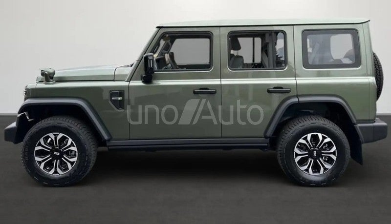 6 2.0 Adventurer 160kW 8AT