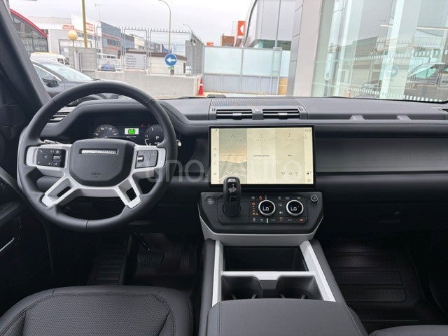 Defender 110 3.0D l6 MHEV X-Dynamic SE AWD Aut. 250