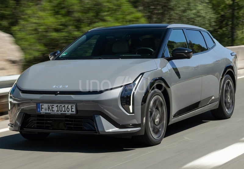 EV4 Fastback GT Line Long Range