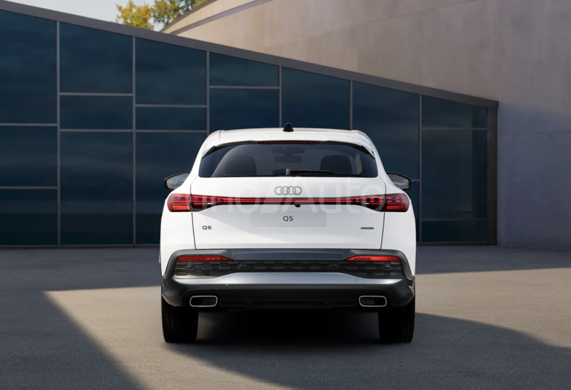 Q5 Sportback e-hybrid Advanced quattro S tronic 220kW