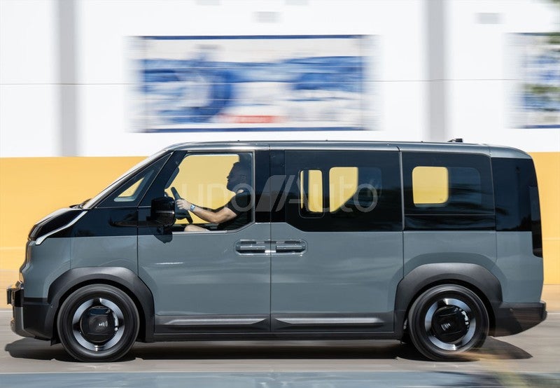 PV5 Passenger L2H1 Medium Range Plus