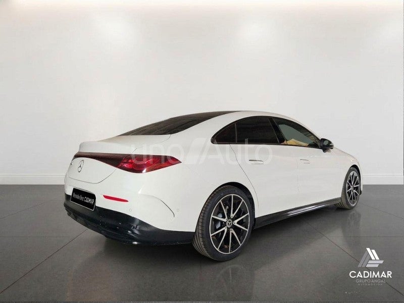 CLASE CLA 180 con tecnología híbrida