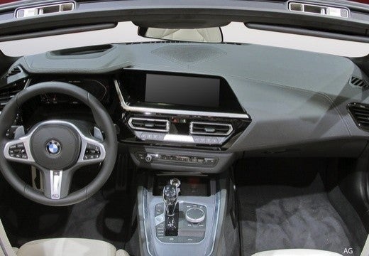 Z4 M40i