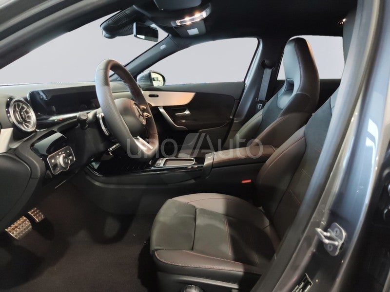 A 250e Progressive Line Advanced 8G-DCT