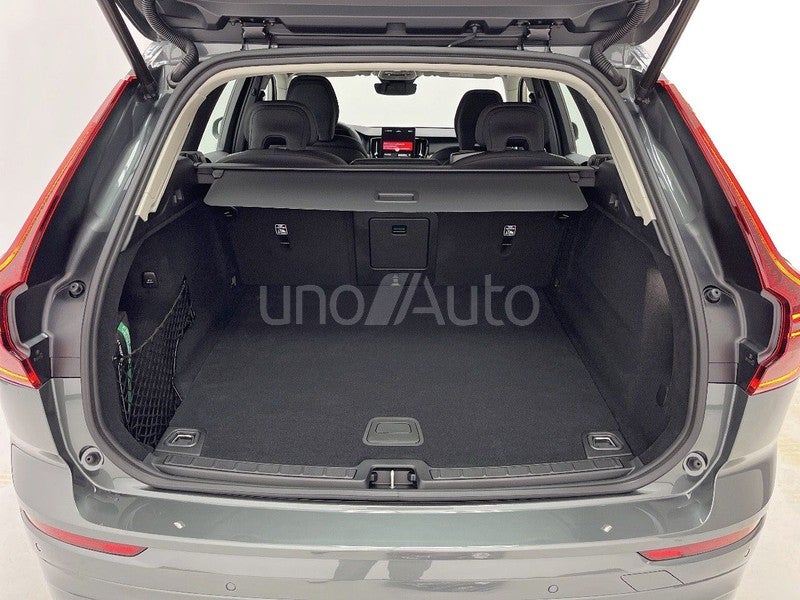 2.0 B5 G MHEV Core Auto AWD