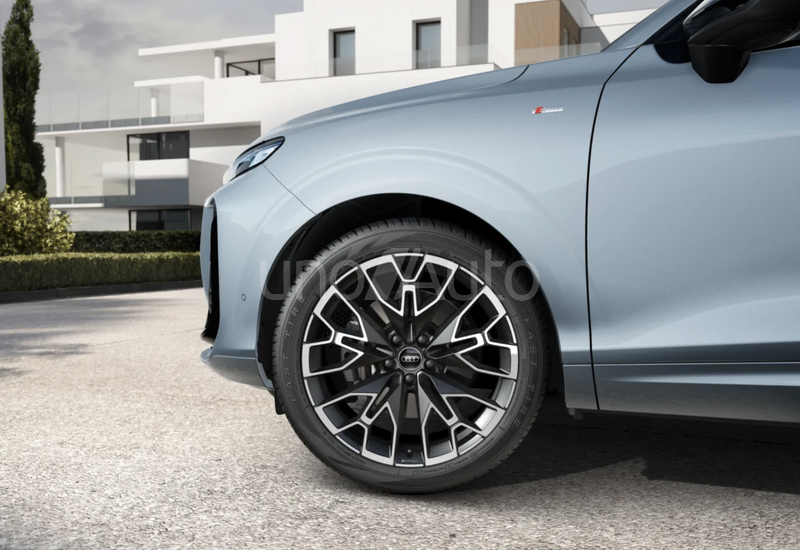 Q3 2.0 TDI Black line S tronic 110kW