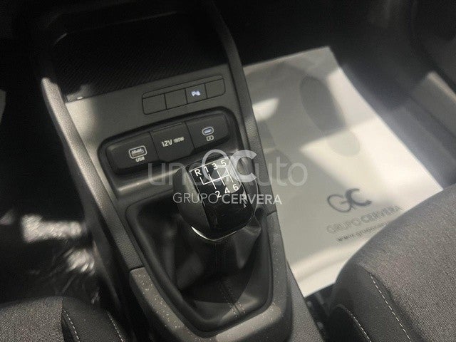 Stonic 1.0 T-GDi Concept 100