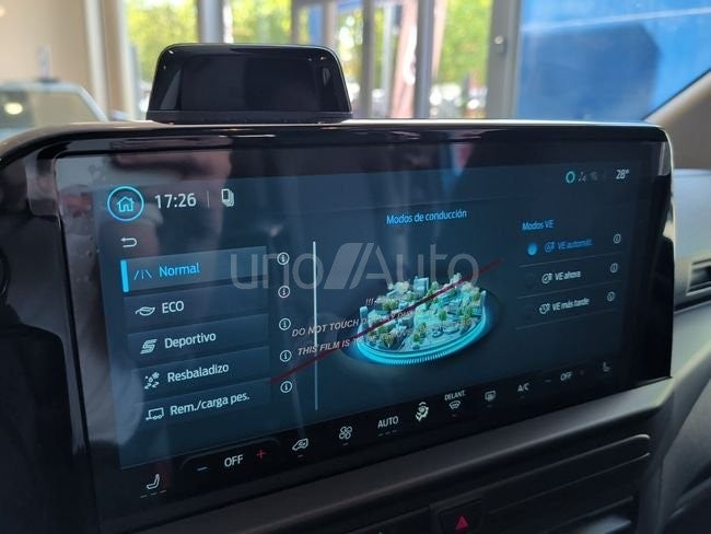2.5 Duratec PHEV 171kW L1 Titanium eCVT
